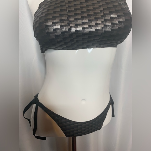 (Bundle & Save - 2 for $25) NWOT Elizabeth Jane 2-piece bikini set - Picture 3 of 11